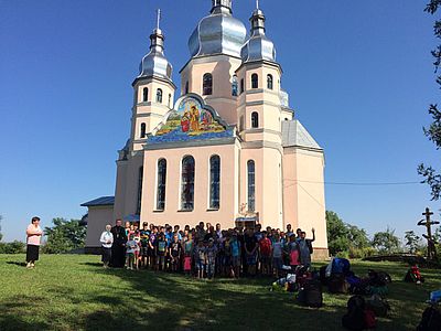 УАПЦ влаштувала відпочинок дітей з Донбасу на Львівщині