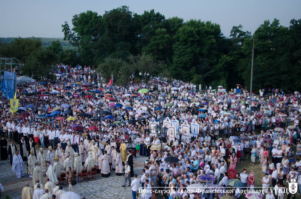 Всеукраїнська проща у Крилосі зібрала понад 50 тисяч вірних УГКЦ