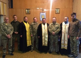 Капелани УГКЦ відвідали військових на сході України